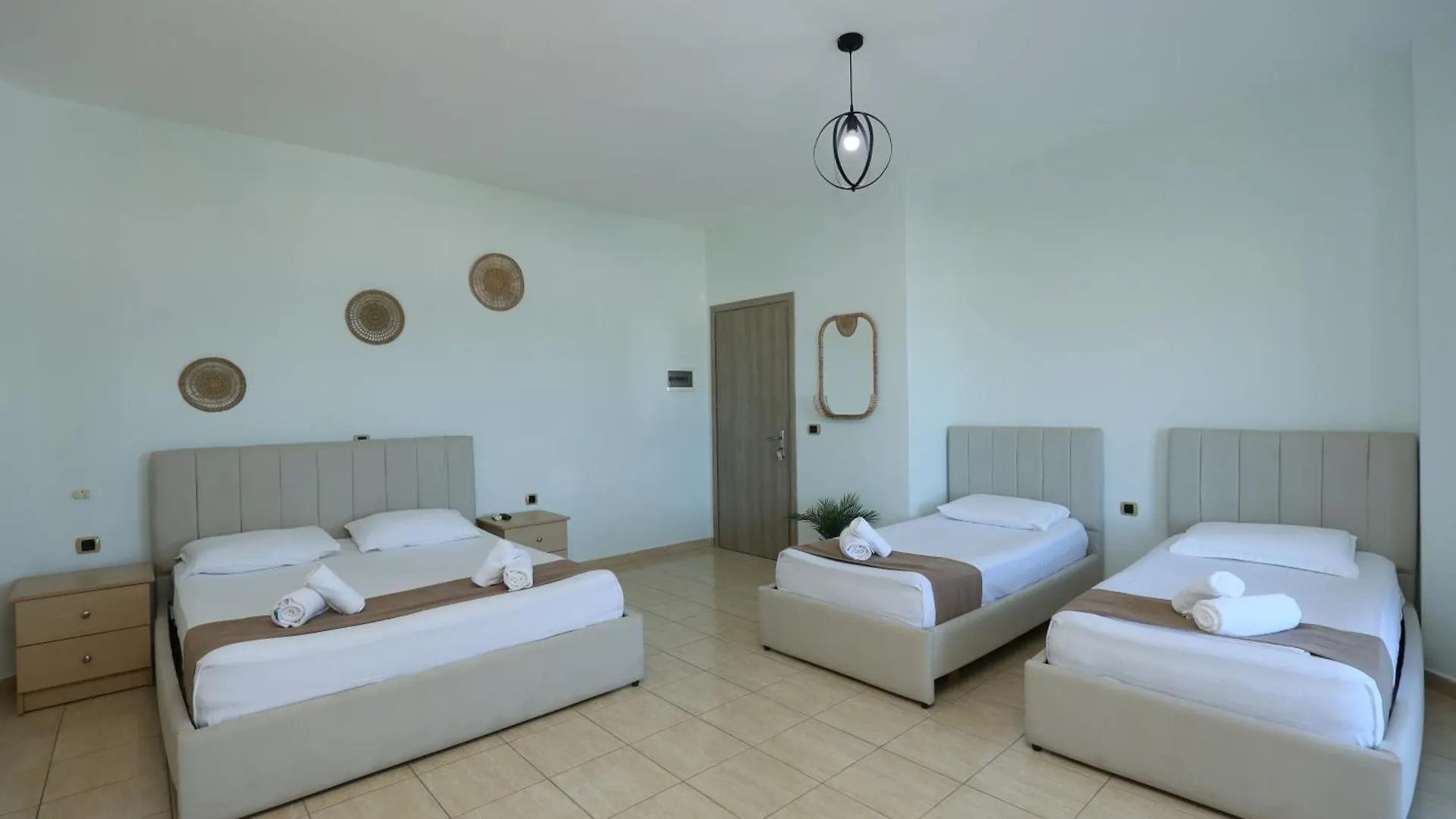 Michelle Apartments Ksamil