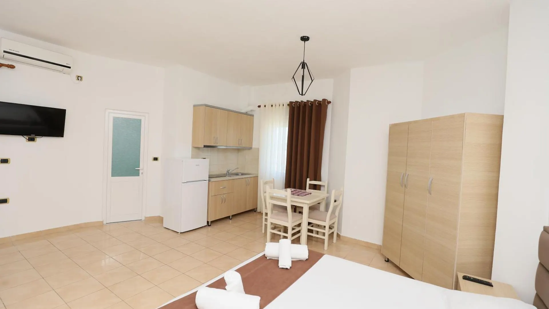 Michelle Apartments Ksamil 0*,