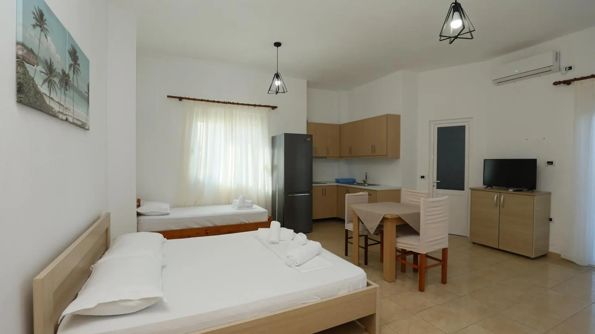 Michelle Apartments Ksamil